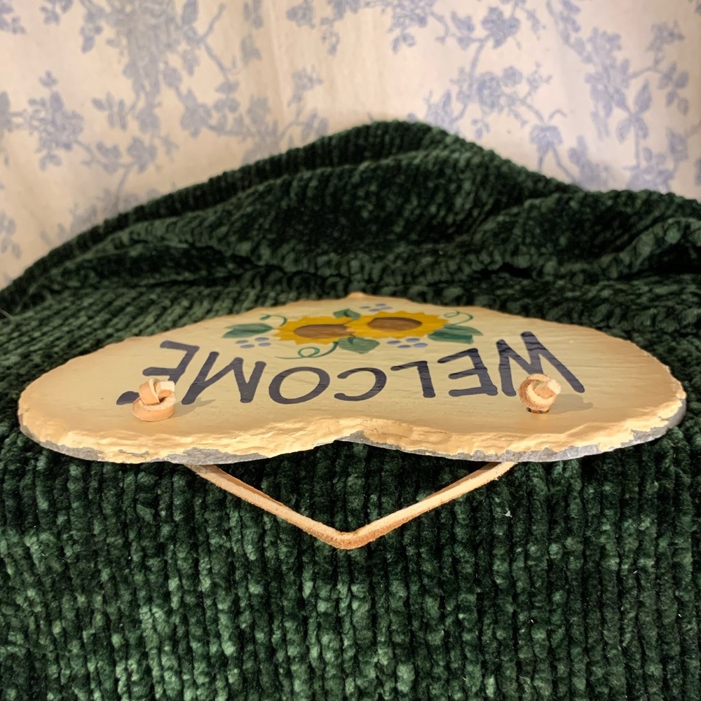 VTG Heart Stenciled Slate Welcome Sign Handcut Hand Painted from NOLA Roof Tile - Picture 6 of 7